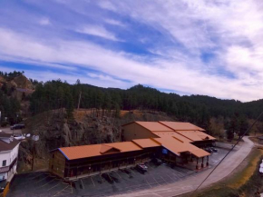 Гостиница Rushmore Express & Suites  Кистон